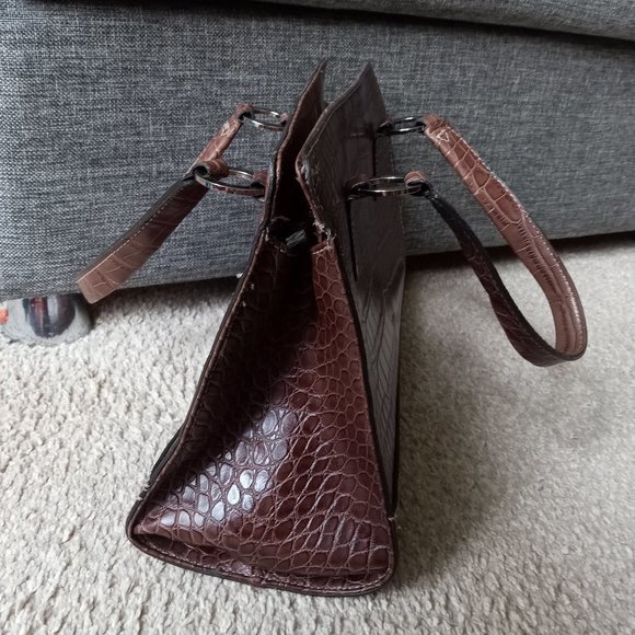 Tommy Hilfiger Handbag - Picture 4 of 7